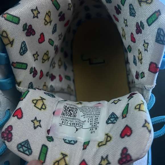 2022 Air Jordan 12 Retro GS ‘Emoji sz6.5Y - Picture 4 of 7